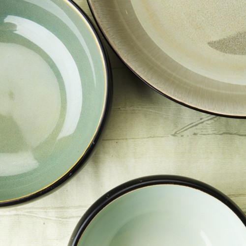 Assiettes et  plats céramique Pure green, Serax par Pascale Naessens