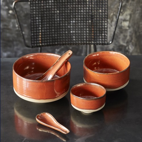 Bol en grès émaillé cylindrique Red, Meal x3 Merci, pour Serax