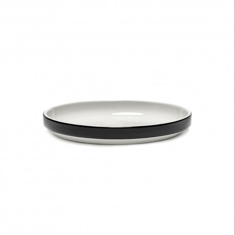 Vaisselle tendance porcelaine Passe-partout assiette plate basse tapas noir 18cm de Vincent Van Duysen, Serax