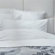 Garnier-Thiébaut - Tissu jacquard en satin de coton 130 fils/cm² Alula Blanc