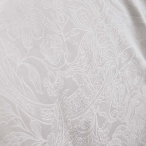 Garnier-Thiébaut - Tissu jacquard en satin de coton 120 fils/cm² Alexandria Diamant - Laize 310cm 2