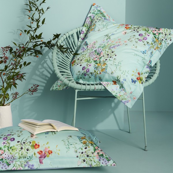 Garnier-Thiébaut -Taies d'oreiller imprimées en satin de coton 120 fils/cm² Le Printemps Azur