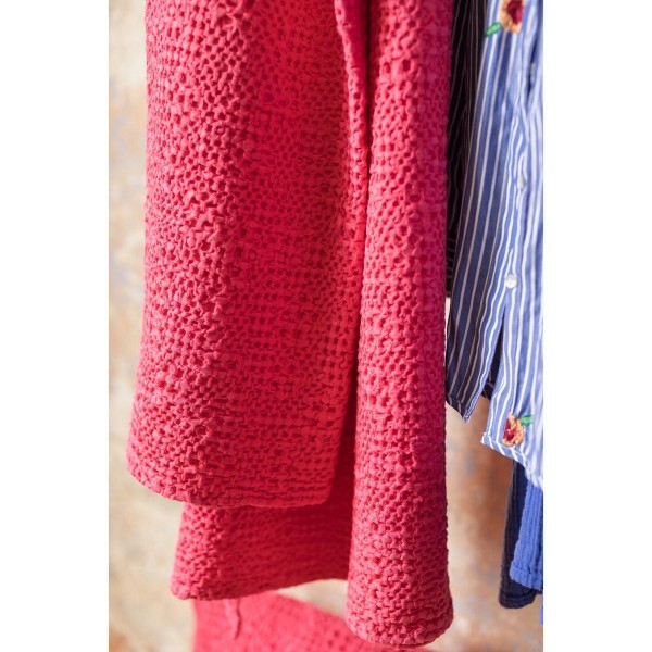 Jeté de lit coton stonewashed Tana Framboise,...
