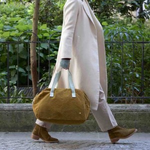 Sac de voyage Week-end Iona Nuts 28x42x20, La cerise sur le gâteau 2