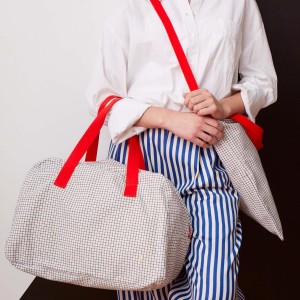 Sac de voyage Week-end Stylo Rouge 28x42x20, La cerise sur le gâteau 2
