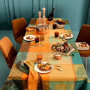 Petit Carré déco coton jacquard Mille Trees Forêt, Garnier Thiébaut 2