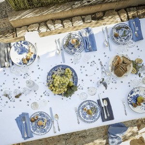 Nappe brodée
